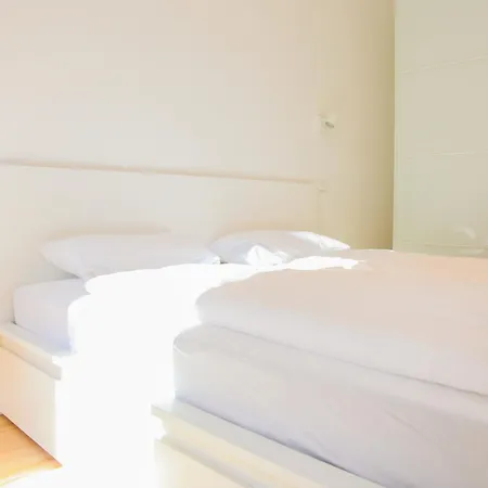 Loddinperle Mit Sauna לודין